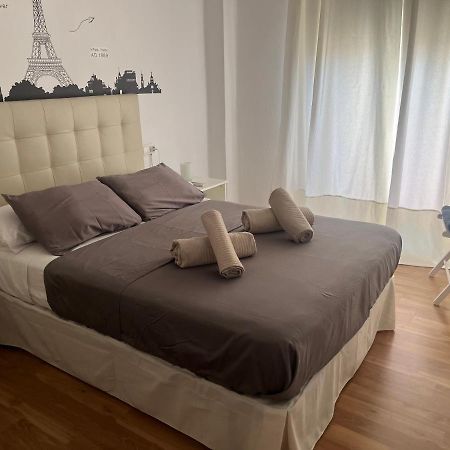 Apartamento Los Marmoles Apartment Malaga Luaran gambar