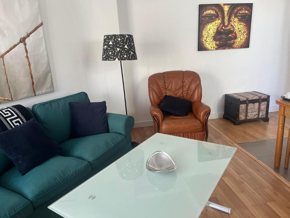 Apartamento Los Marmoles Apartment Malaga Luaran gambar