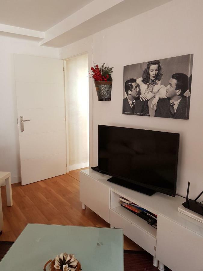 Apartamento Los Marmoles Apartment Malaga Luaran gambar